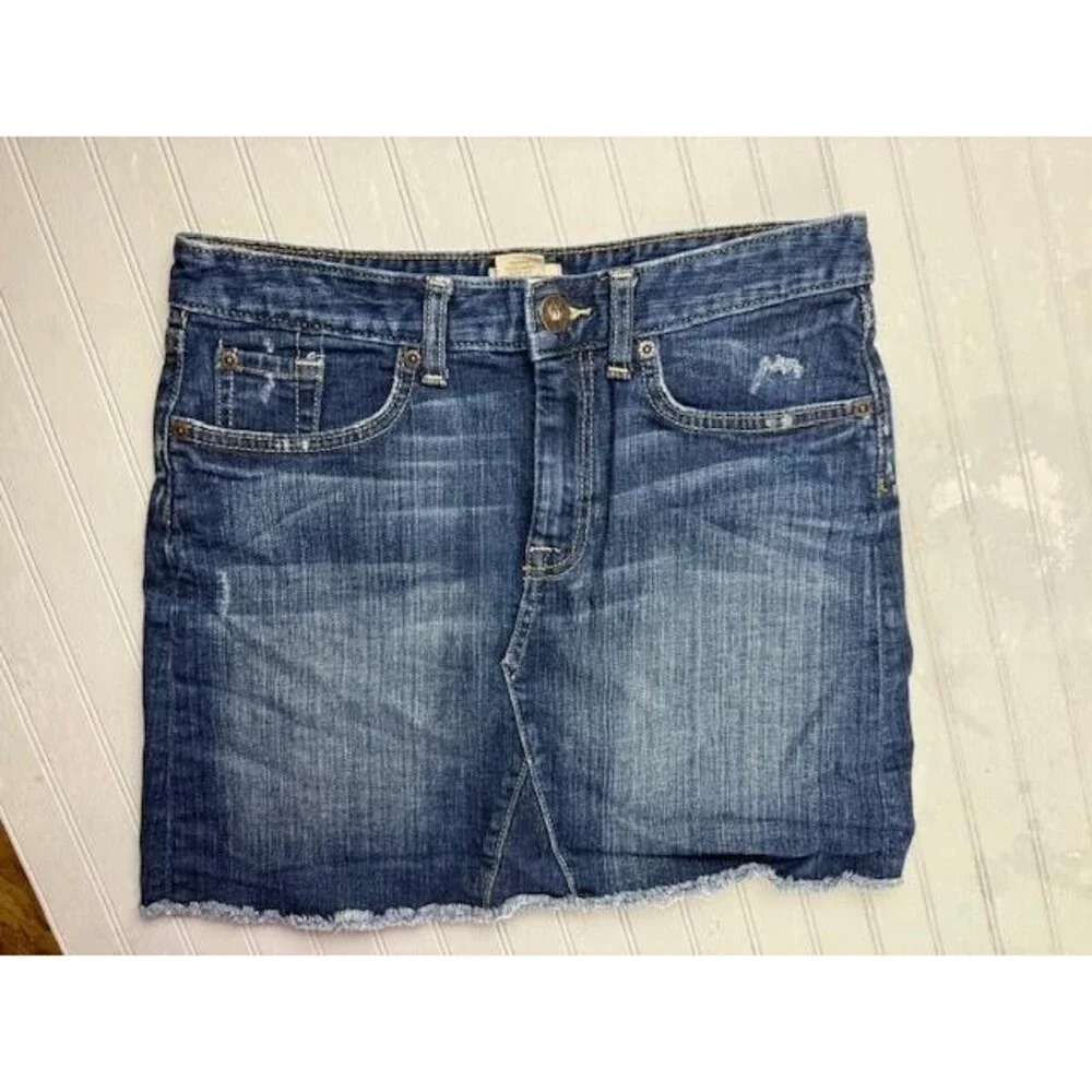 Gap Size 4 27 Womens Skirt Denim Jean Stretch Short Distress Raw Hem